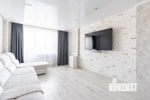 2-к квартира, вторичка, 63м2, 17/19 этаж