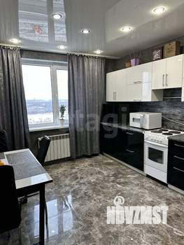 2-к квартира, вторичка, 61м2, 14/18 этаж