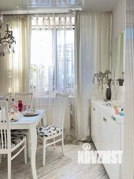 2-к квартира, вторичка, 92м2, 2/6 этаж