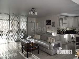 2-к квартира, вторичка, 61м2, 9/18 этаж