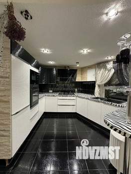 3-к квартира, вторичка, 113м2, 6/10 этаж