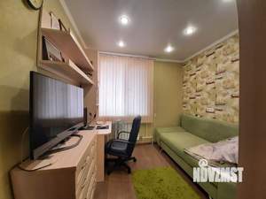 3-к квартира, вторичка, 60м2, 10/10 этаж