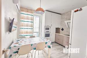 2-к квартира, вторичка, 57м2, 19/19 этаж