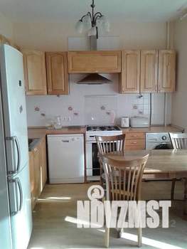 2-к квартира, вторичка, 60м2, 8/10 этаж