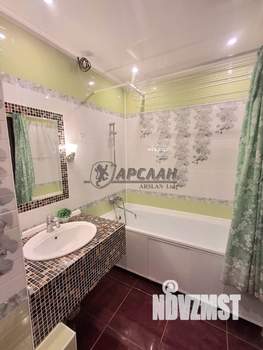 2-к квартира, вторичка, 57м2, 10/18 этаж