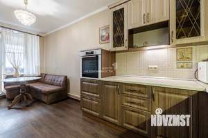 4-к квартира, вторичка, 104м2, 5/6 этаж