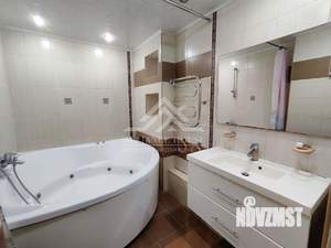 3-к квартира, вторичка, 89м2, 1/10 этаж