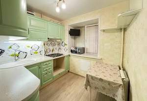 3-к квартира, вторичка, 52м2, 1/14 этаж