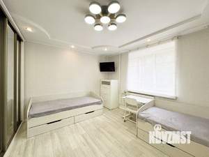2-к квартира, вторичка, 62м2, 2/5 этаж