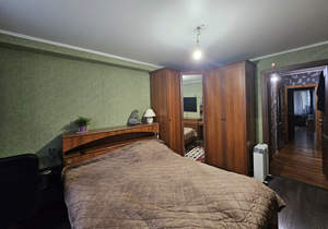 3-к квартира, вторичка, 75м2, 1/9 этаж