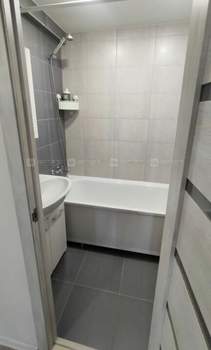 2-к квартира, вторичка, 51м2, 9/9 этаж
