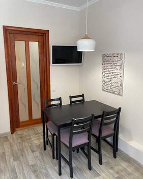 2-к квартира, вторичка, 64м2, 2/2 этаж