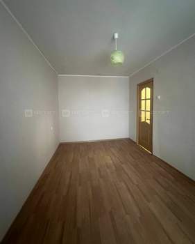 2-к квартира, вторичка, 52м2, 9/10 этаж