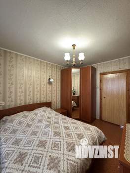 3-к квартира, вторичка, 65м2, 9/9 этаж