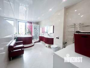 3-к квартира, вторичка, 130м2, 6/8 этаж