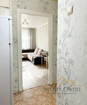 2-к квартира, вторичка, 42м2, 3/5 этаж