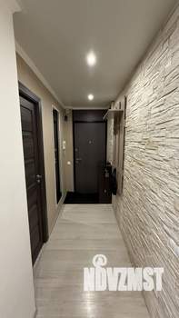 2-к квартира, вторичка, 46м2, 3/5 этаж