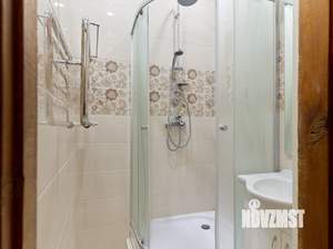 2-к квартира, вторичка, 52м2, 1/5 этаж