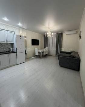 3-к квартира, вторичка, 70м2, 12/15 этаж