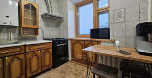 2-к квартира, вторичка, 46м2, 3/5 этаж