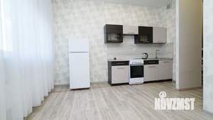 2-к квартира, вторичка, 52м2, 1/19 этаж
