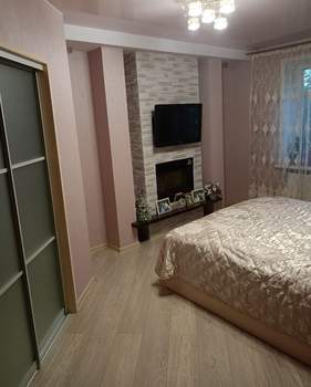 4-к квартира, вторичка, 90м2, 1/10 этаж