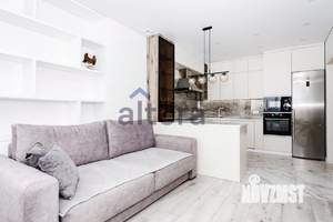 3-к квартира, вторичка, 77м2, 12/17 этаж