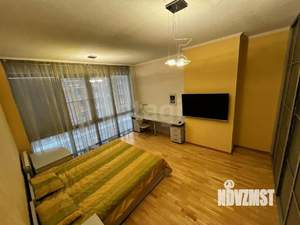 4-к квартира, вторичка, 153м2, 5/7 этаж
