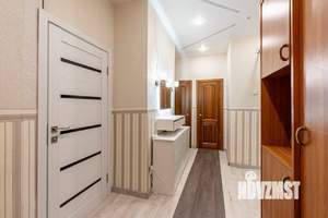 3-к квартира, вторичка, 71м2, 1/4 этаж