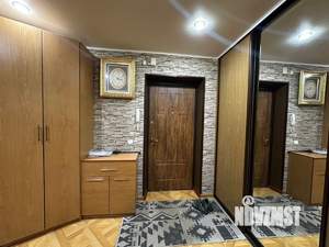 1-к квартира, вторичка, 44м2, 2/18 этаж