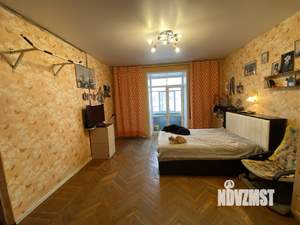 4-к квартира, вторичка, 96м2, 3/3 этаж