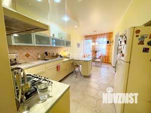 3-к квартира, вторичка, 155м2, 3/4 этаж