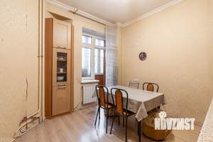 2-к квартира, вторичка, 70м2, 2/6 этаж