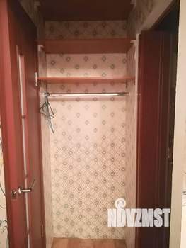 2-к квартира, вторичка, 42м2, 1/5 этаж