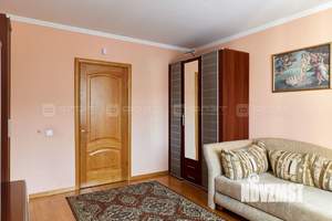 4-к квартира, вторичка, 130м2, 5/10 этаж