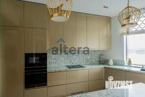 4-к квартира, вторичка, 170м2, 4/11 этаж