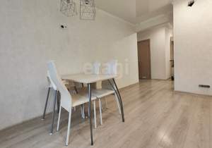 2-к квартира, вторичка, 64м2, 10/18 этаж