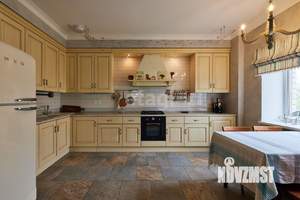 4-к квартира, вторичка, 193м2, 4/6 этаж