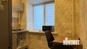 2-к квартира, вторичка, 43м2, 1/4 этаж