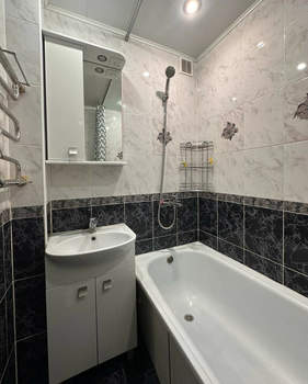 3-к квартира, вторичка, 75м2, 4/10 этаж