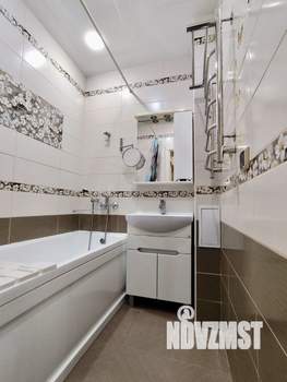 2-к квартира, вторичка, 60м2, 8/10 этаж