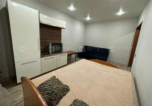 2-к квартира, вторичка, 43м2, 1/9 этаж