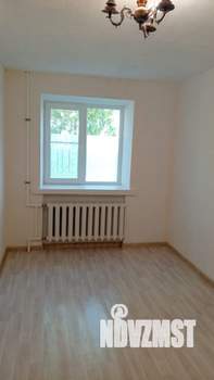 3-к квартира, вторичка, 58м2, 1/5 этаж