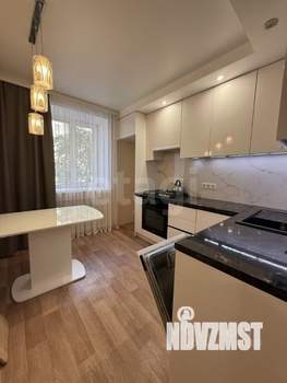 3-к квартира, вторичка, 70м2, 4/10 этаж