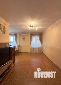 3-к квартира, вторичка, 63м2, 6/6 этаж