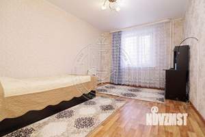 4-к квартира, вторичка, 121м2, 2/10 этаж