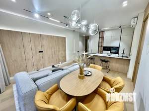 3-к квартира, вторичка, 108м2, 6/17 этаж