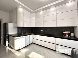 3-к квартира, вторичка, 124м2, 16/18 этаж