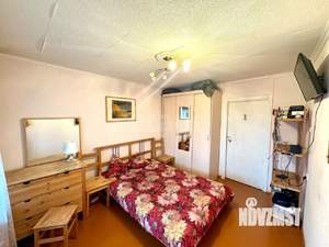 3-к квартира, вторичка, 63м2, 8/9 этаж