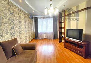 2-к квартира, вторичка, 76м2, 8/10 этаж